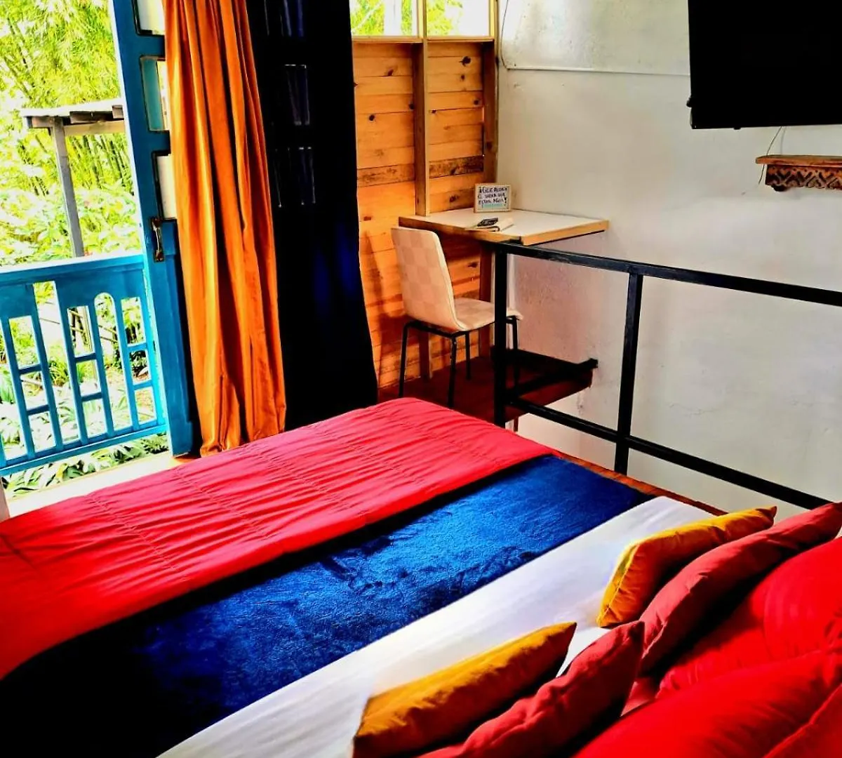 Hotel Marrokos Aeropuerto Jose Maria Cordova Guarne Colombia